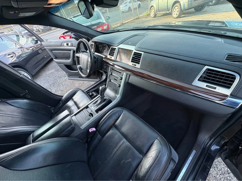 2011 Lincoln MKS - Image 13 of 20