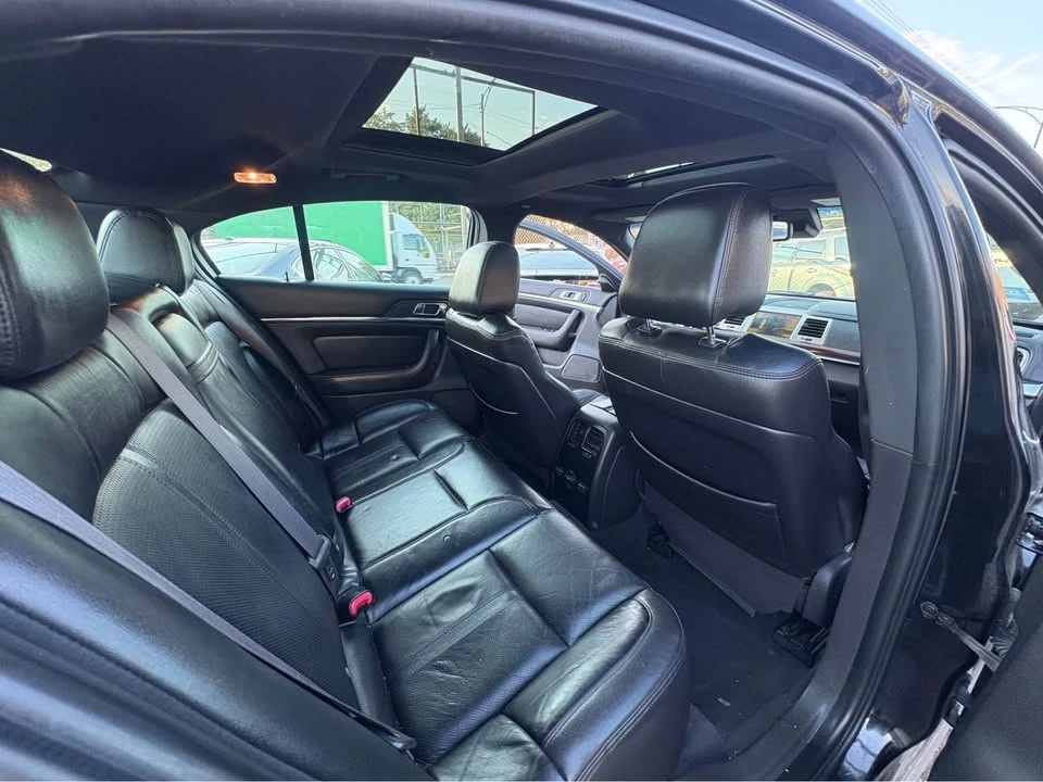 2011 Lincoln MKS - Image 15 of 20