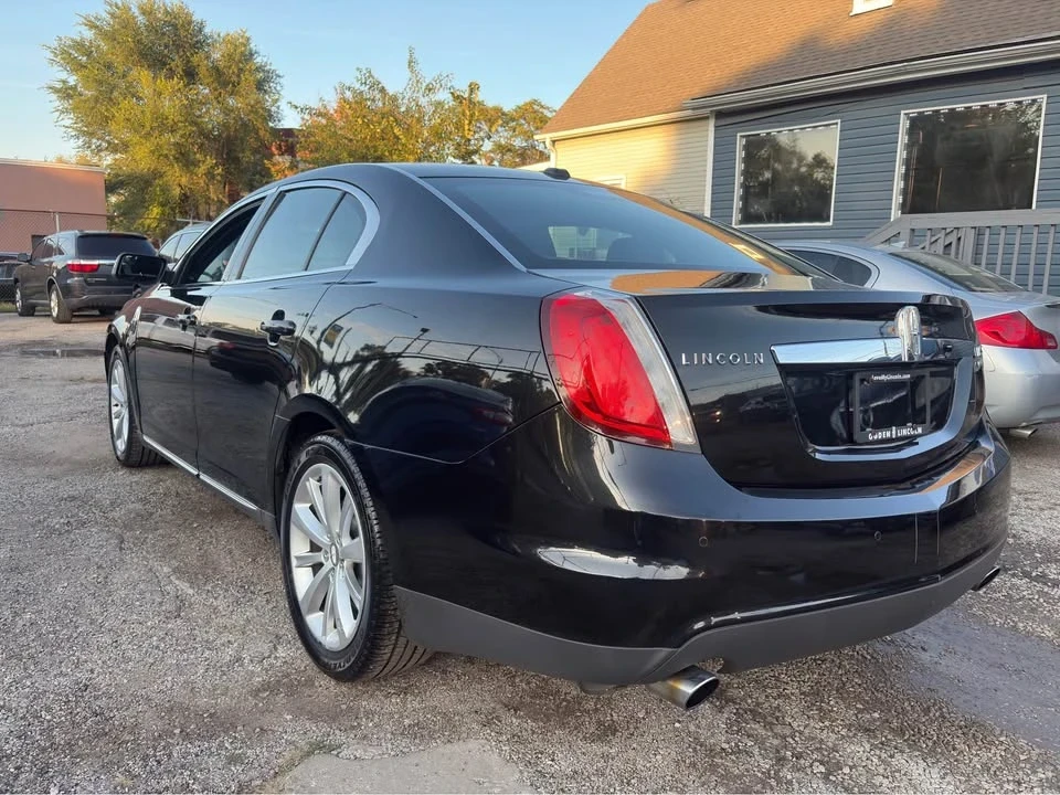 2011 Lincoln MKS - Image 18 of 20