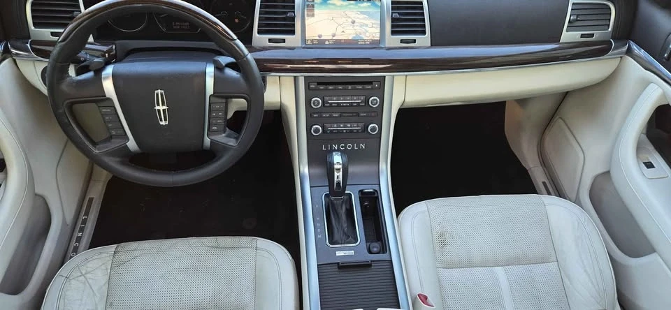 2011 Lincoln MKS - Image 14 of 20