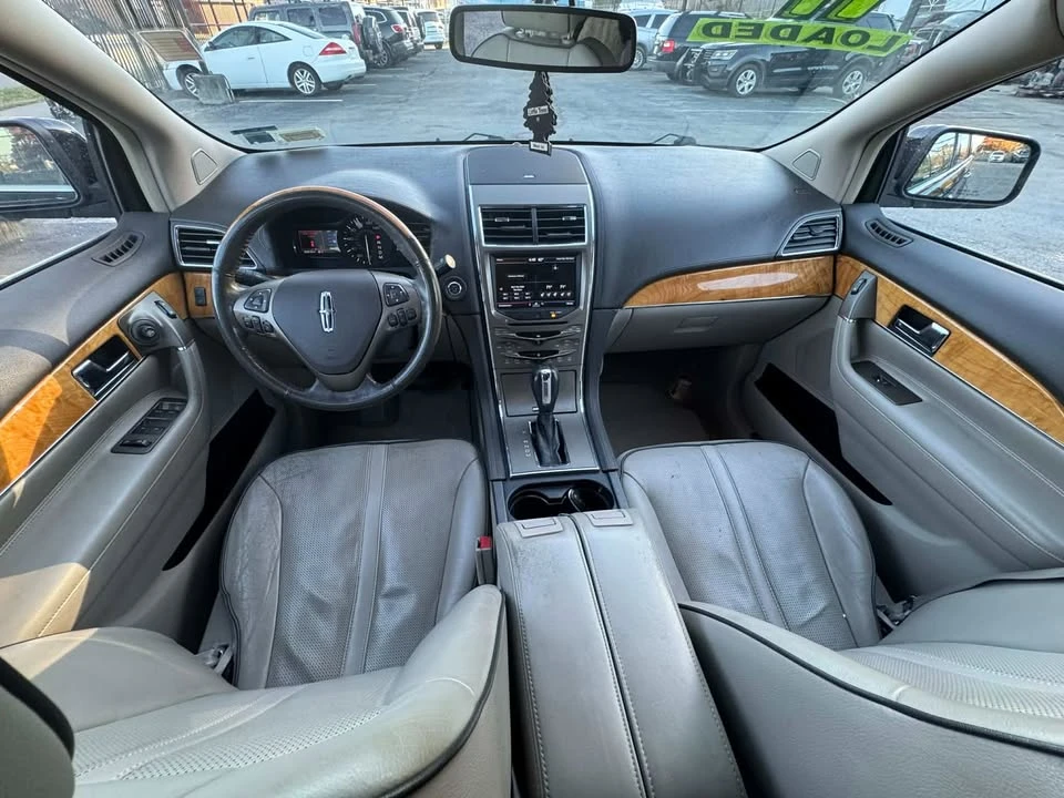 2011 Lincoln MKX - Image 5 of 5