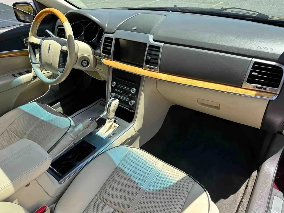 2011 Lincoln MKZ - Image 7 of 12