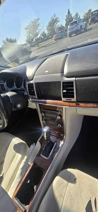 2011 Lincoln MKZ - Image 8 of 8