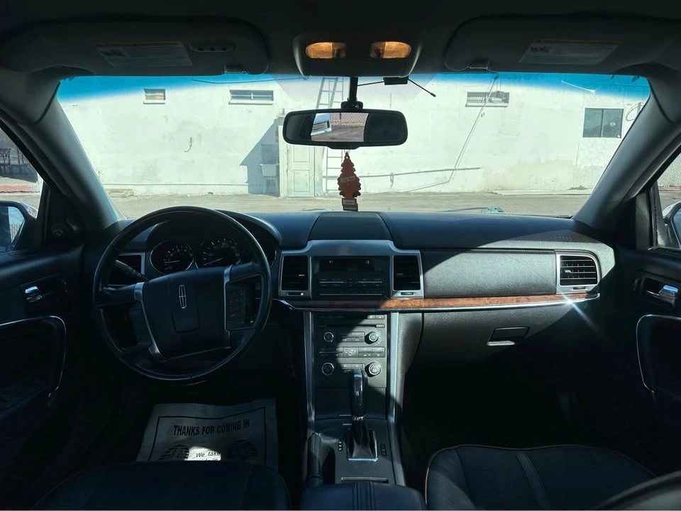 2011 Lincoln MKZ - Image 10 of 17