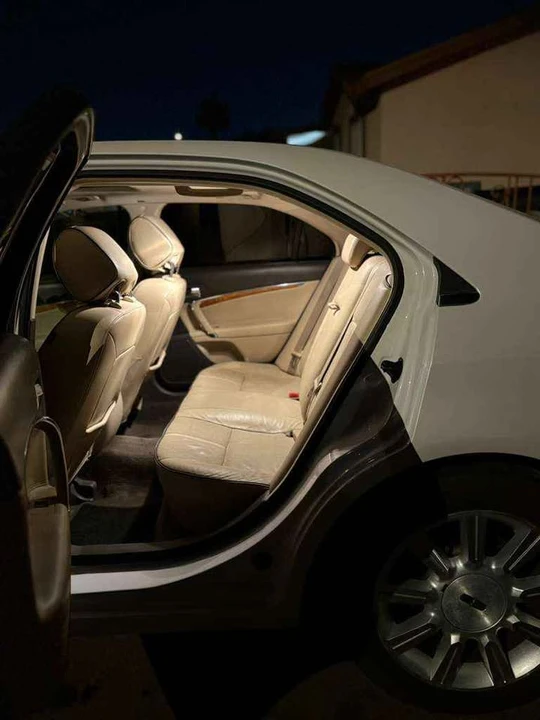 2011 Lincoln MKZ - Image 4 of 4