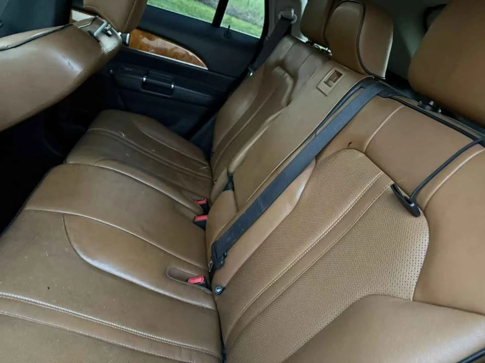 2011 Lincoln MKZ - Image 13 of 17