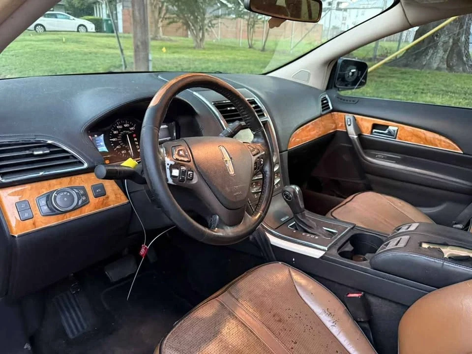 2011 Lincoln MKZ - Image 7 of 17
