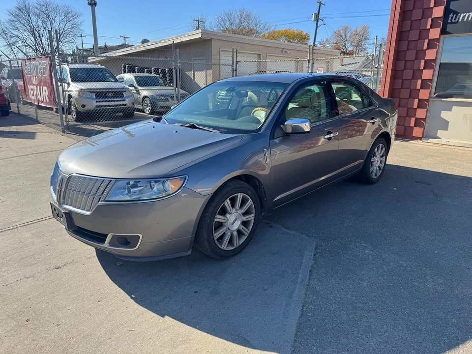 2011 Lincoln MKZ - Image 9 of 19