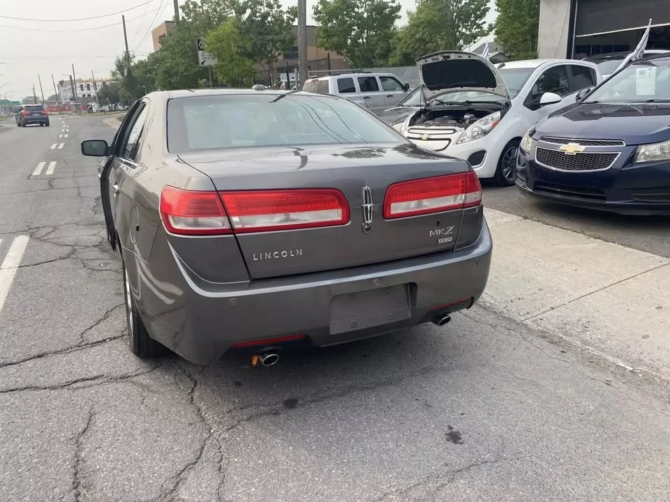 2011 Lincoln MKZ - Image 6 of 12