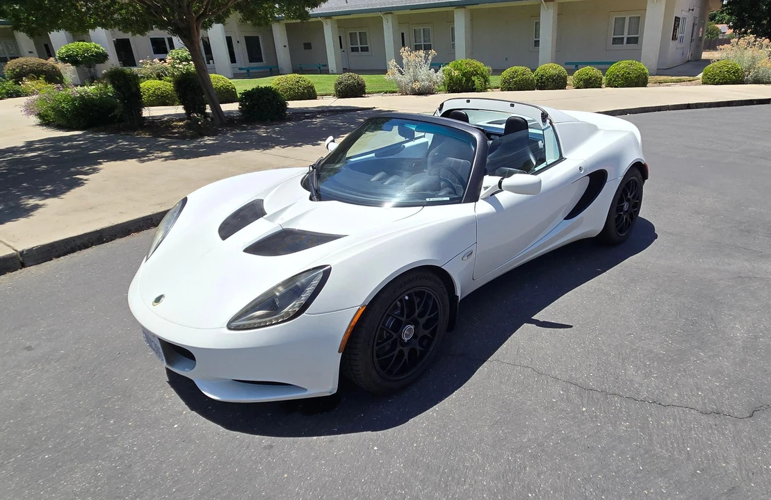 2011 Lotus Elise Series 3 - Image 8 of 31