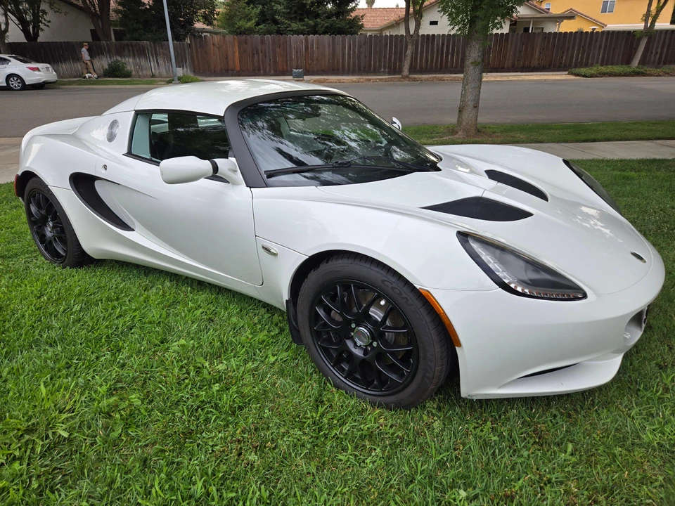 2011 Lotus Elise Series 3 - Image 30 of 31