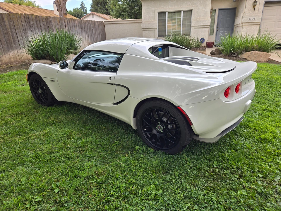 2011 Lotus Elise Series 3 - Image 27 of 31