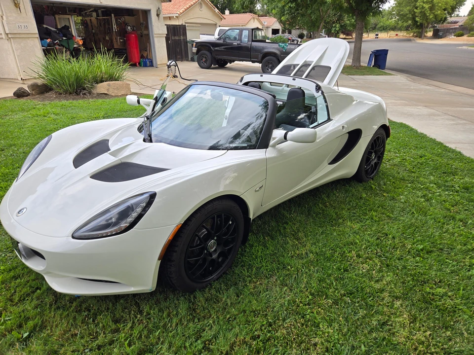 2011 Lotus Elise Series 3 - Image 9 of 31