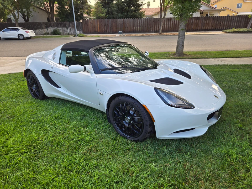 2011 Lotus Elise Series 3 - Image 22 of 31