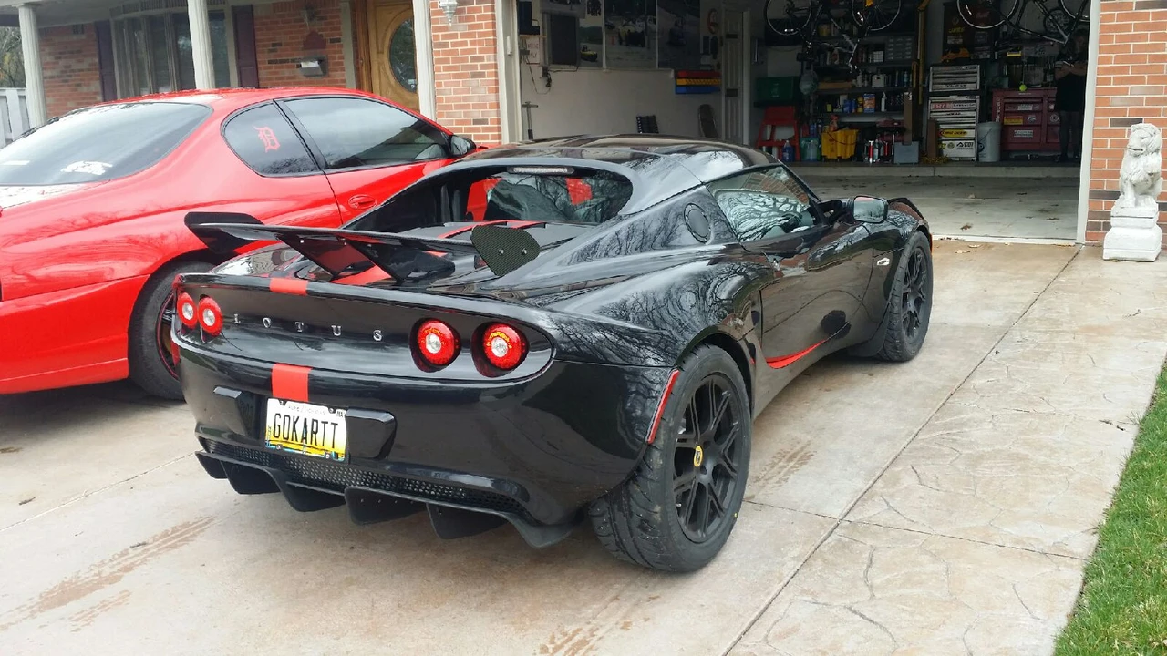 2011 Lotus Elise Series 3 - Image 2 of 6