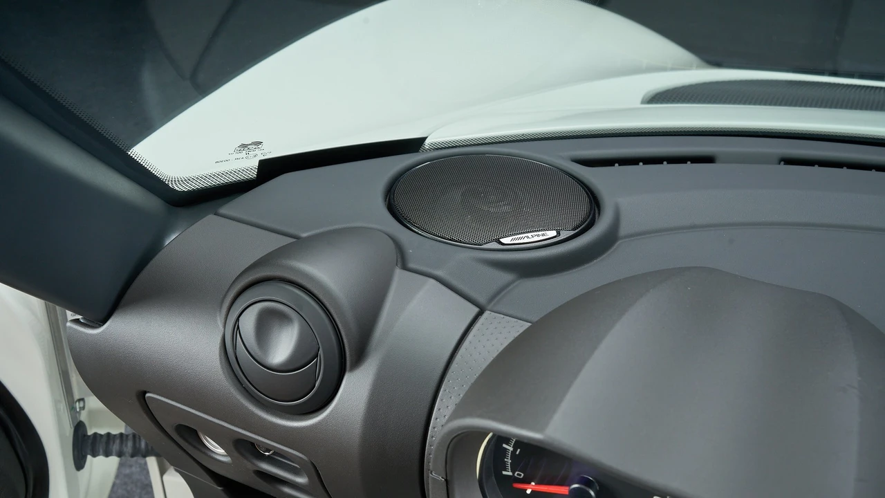 2011 Lotus Elise Series 3 - Image 12 of 16