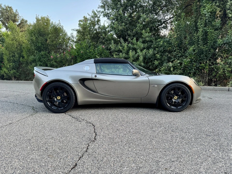 2011 Lotus Elise Series 3 - Image 14 of 31
