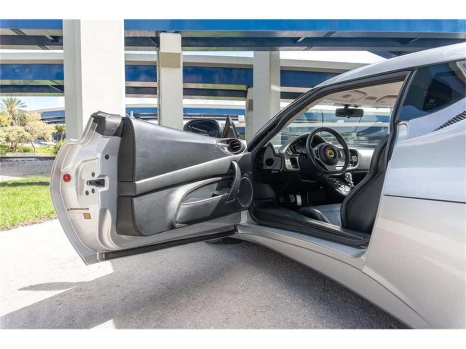 2011 Lotus Evora - Image 18 of 31
