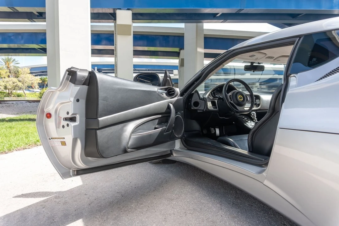 2011 Lotus Evora - Image 18 of 31