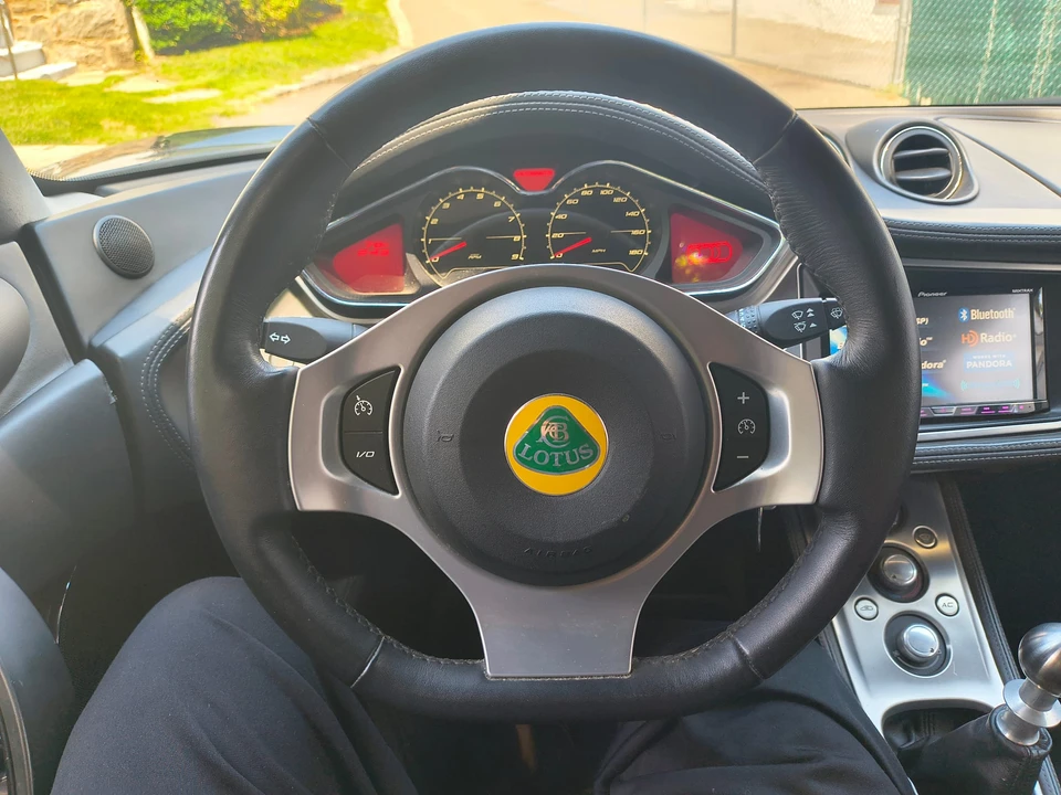 2011 Lotus Evora - Image 29 of 31