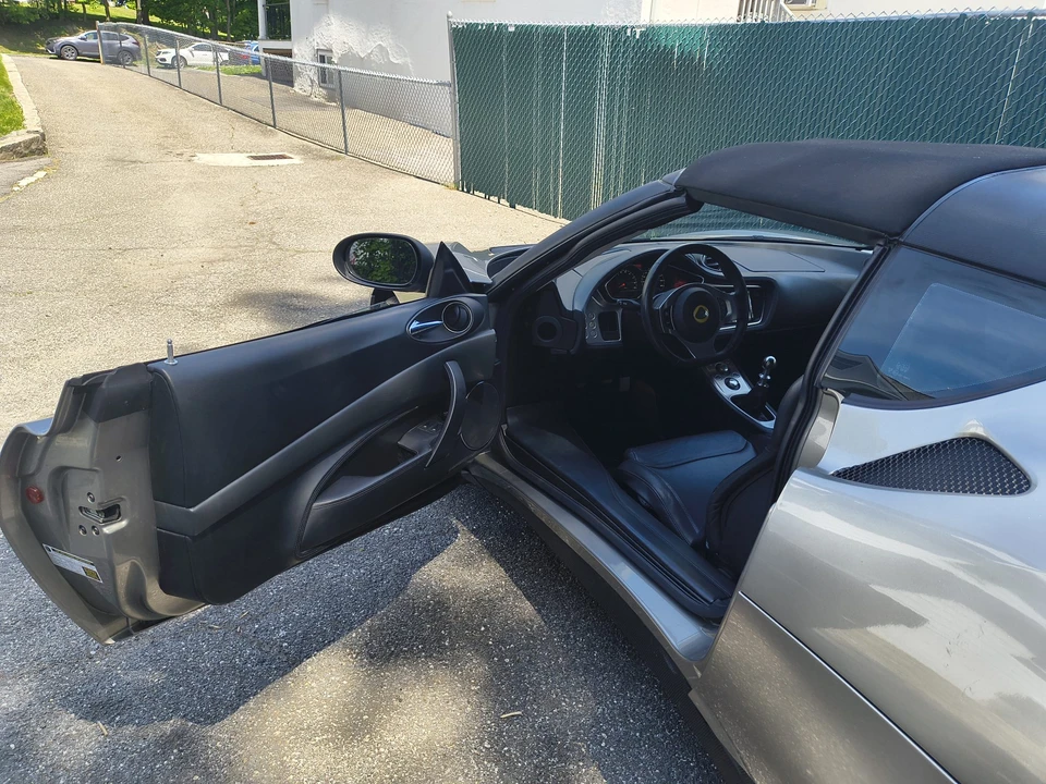 2011 Lotus Evora - Image 23 of 31