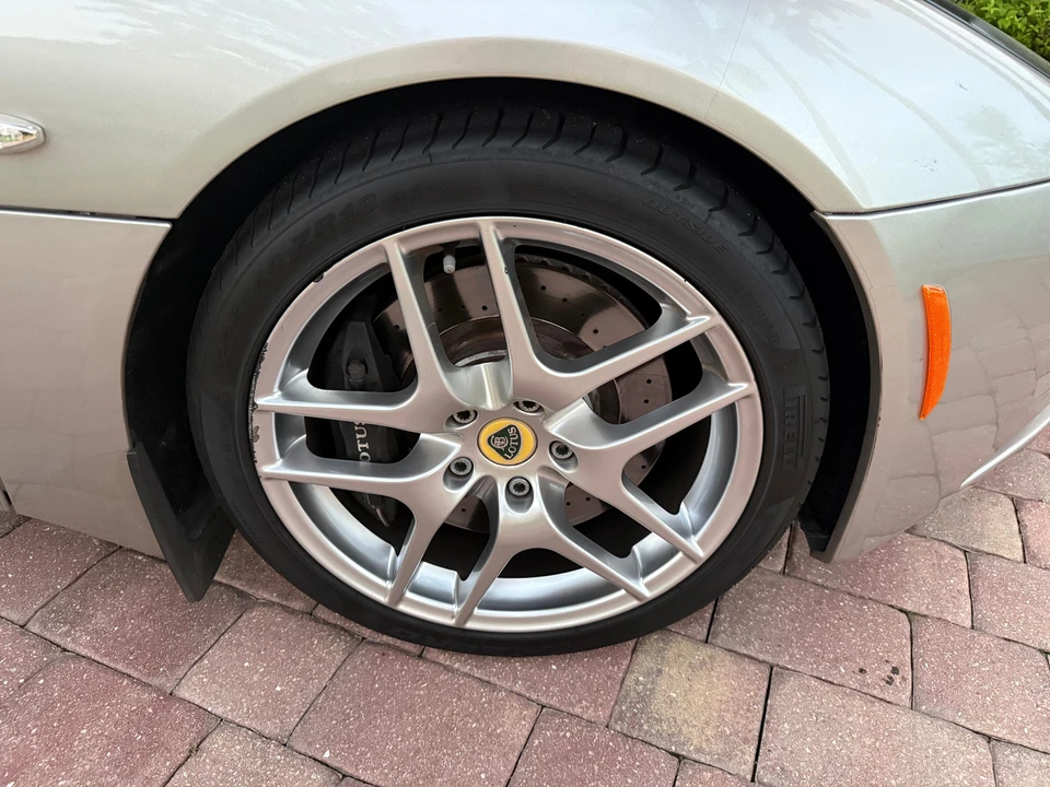 2011 Lotus Evora - Image 19 of 31