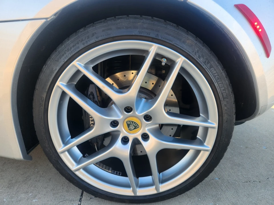 2011 Lotus Evora - Image 15 of 21