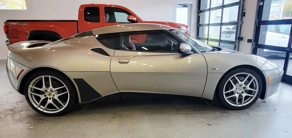 2011 Lotus Evora - Image 2 of 19
