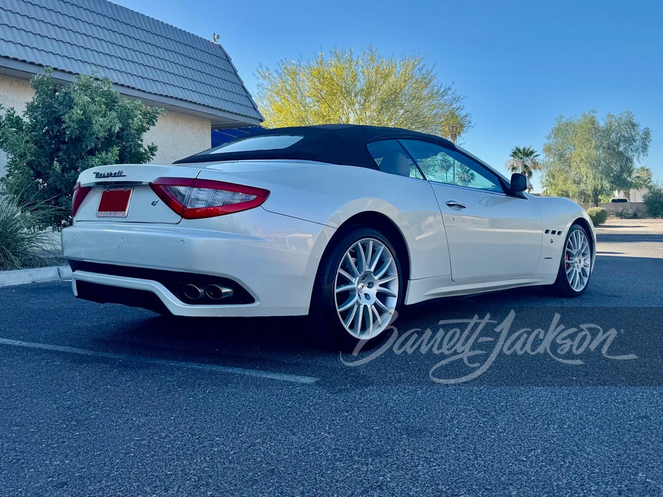 2011 Maserati GranTurismo 1st Gen - Image 17 of 30
