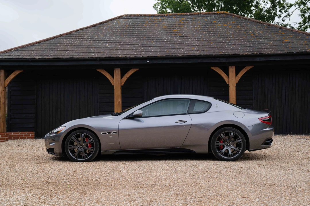 2011 Maserati GranTurismo 1st Gen - Image 9 of 31
