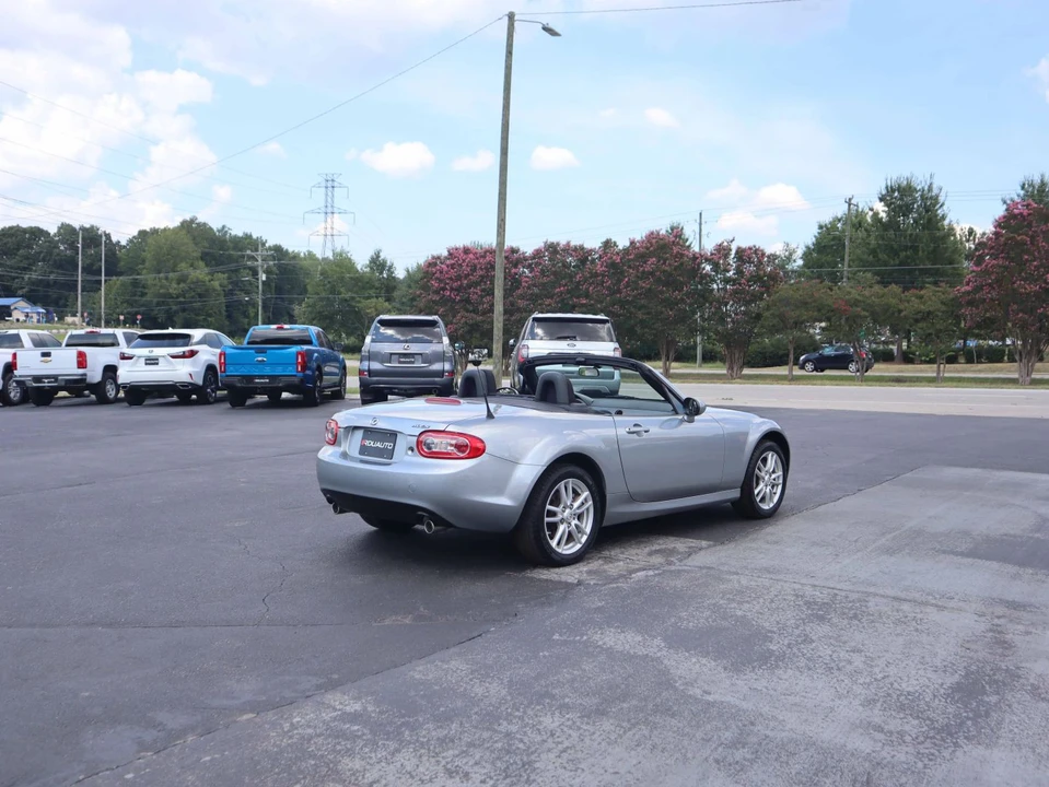 2011 Mazda NC MX-5 Miata - Image 14 of 31