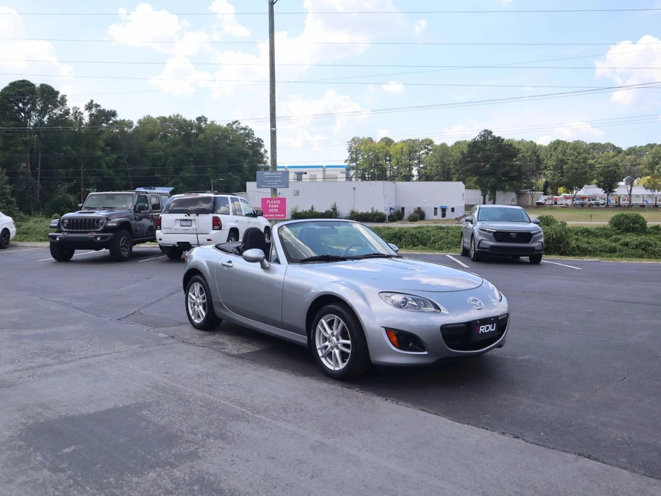 2011 Mazda NC MX-5 Miata - Image 18 of 31