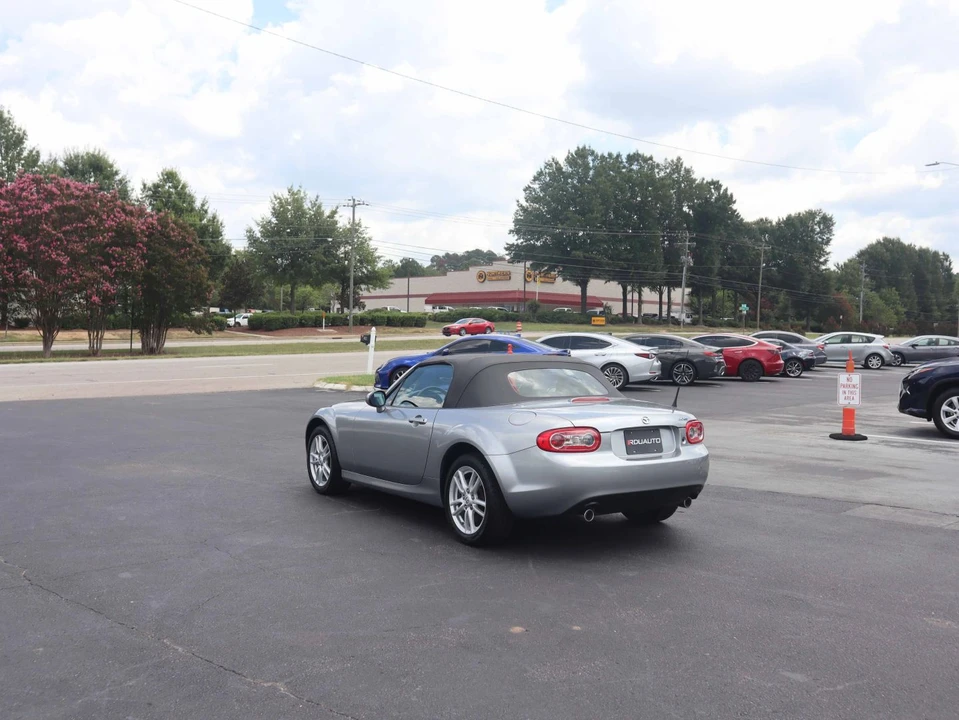 2011 Mazda NC MX-5 Miata - Image 9 of 31