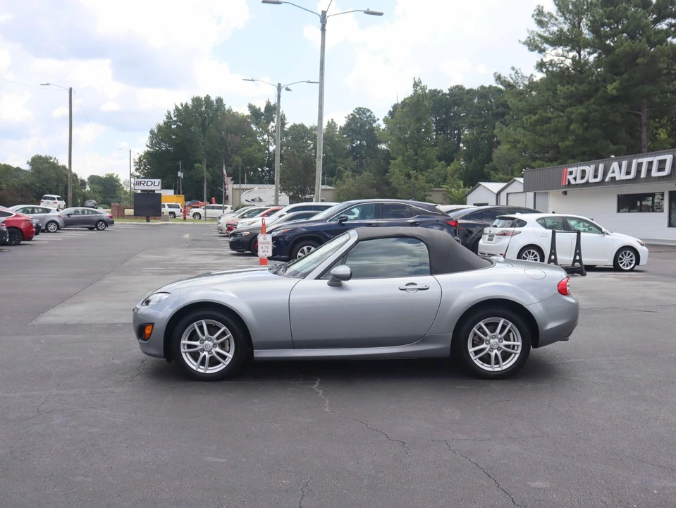 2011 Mazda NC MX-5 Miata - Image 7 of 31