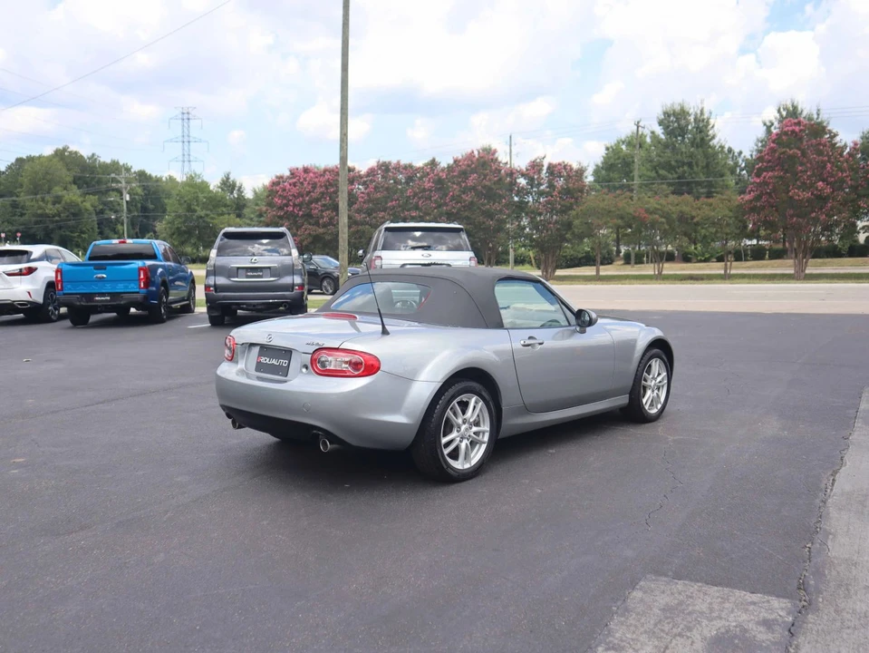 2011 Mazda NC MX-5 Miata - Image 13 of 31