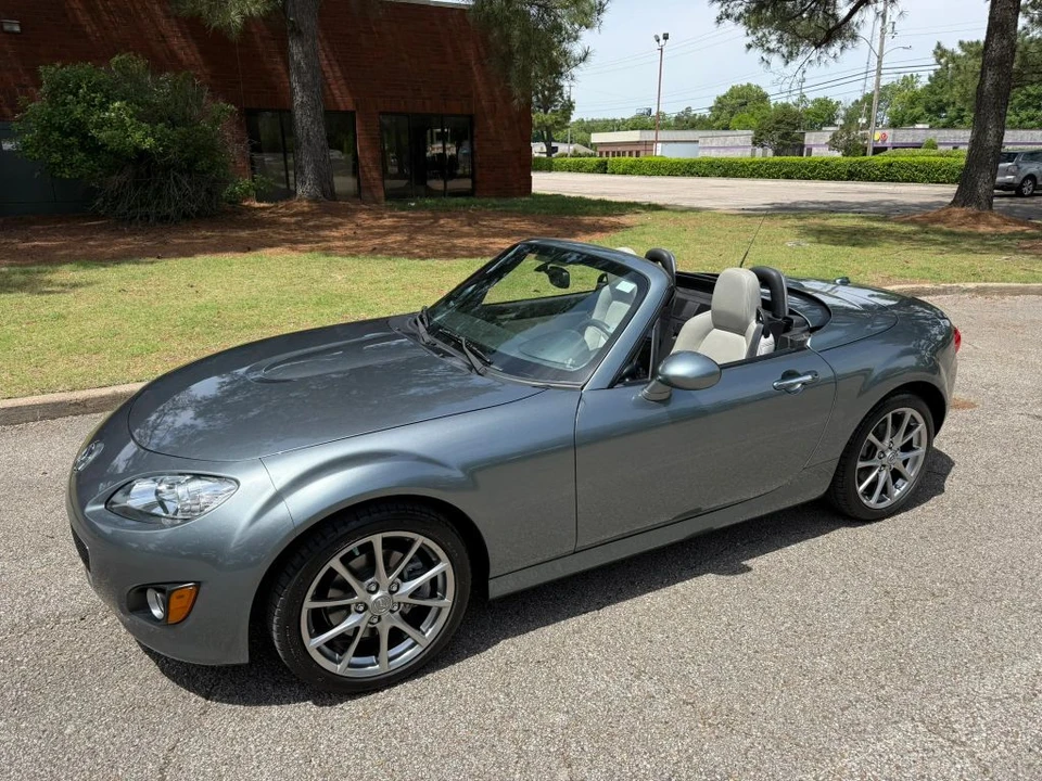 2011 Mazda NC MX-5 Miata - Image 10 of 19
