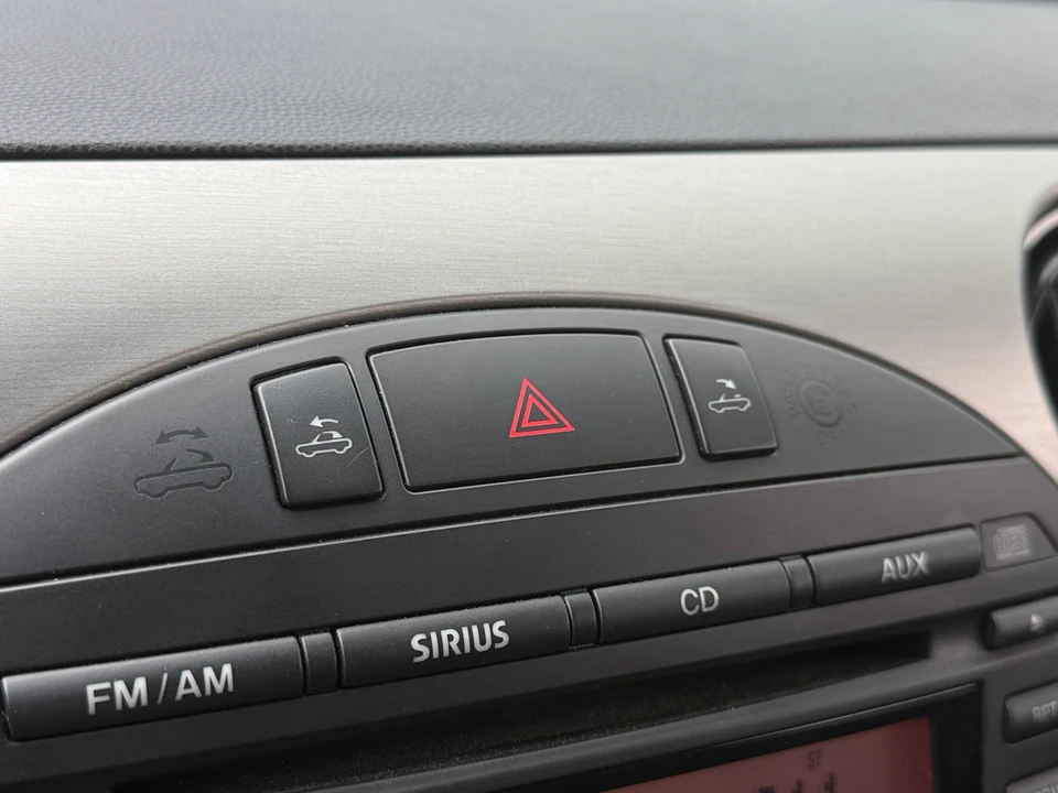 2011 Mazda NC MX-5 Miata - Image 11 of 31