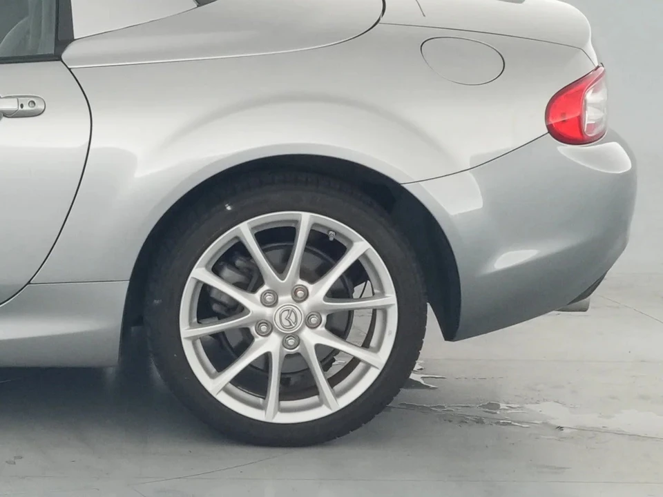 2011 Mazda NC MX-5 Miata - Image 15 of 31