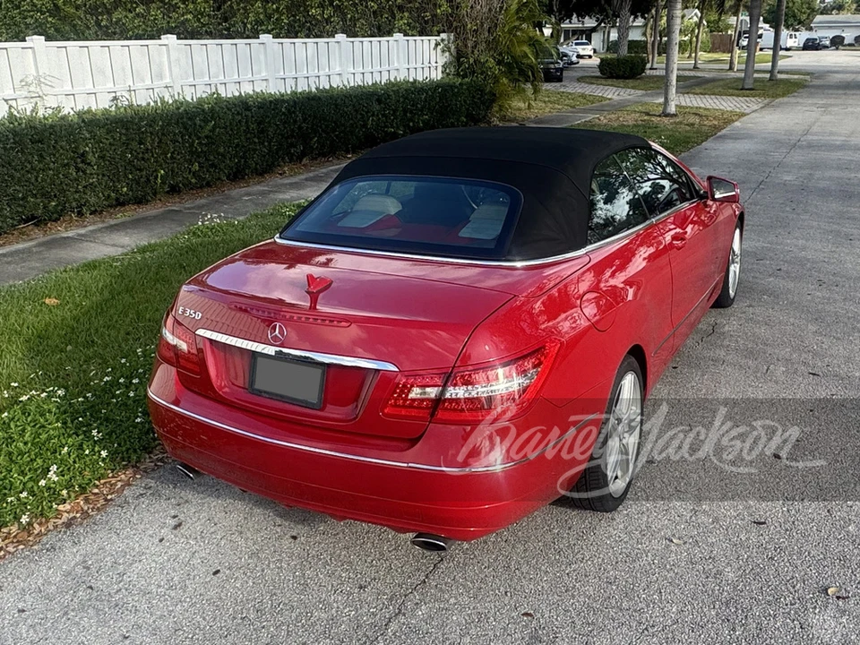 2011 Mercedes-Benz C207/A207 E-Class Coupe & Convertible - Image 2 of 11