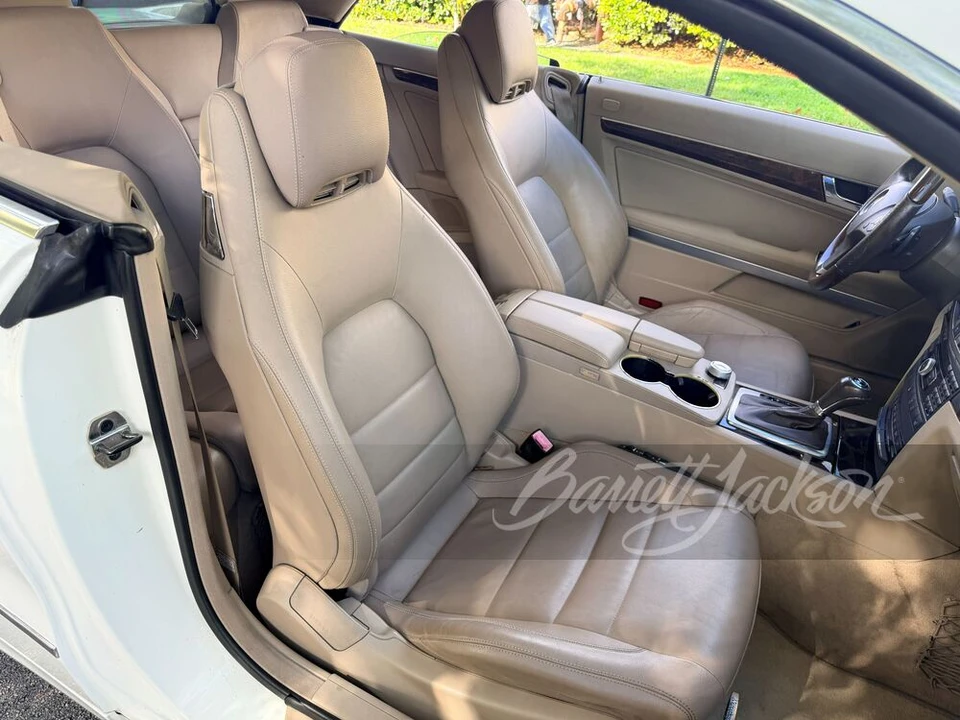 2011 Mercedes-Benz C207/A207 E-Class Coupe & Convertible - Image 10 of 15