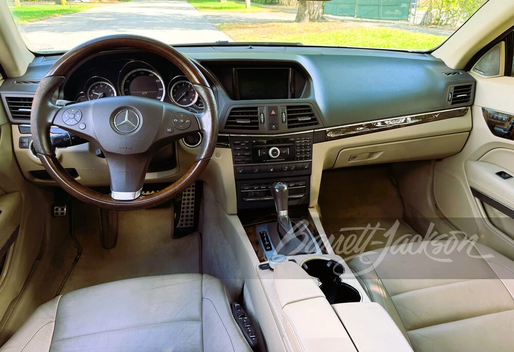 2011 Mercedes-Benz C207/A207 E-Class Coupe & Convertible - Image 11 of 15