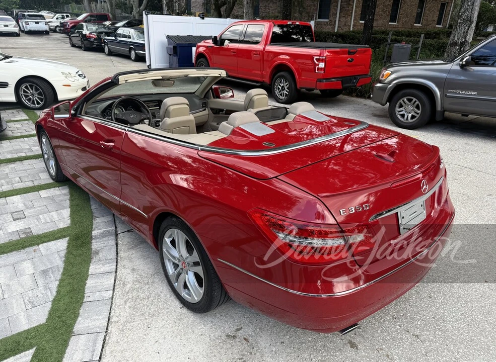 2011 Mercedes-Benz C207/A207 E-Class Coupe & Convertible - Image 2 of 18