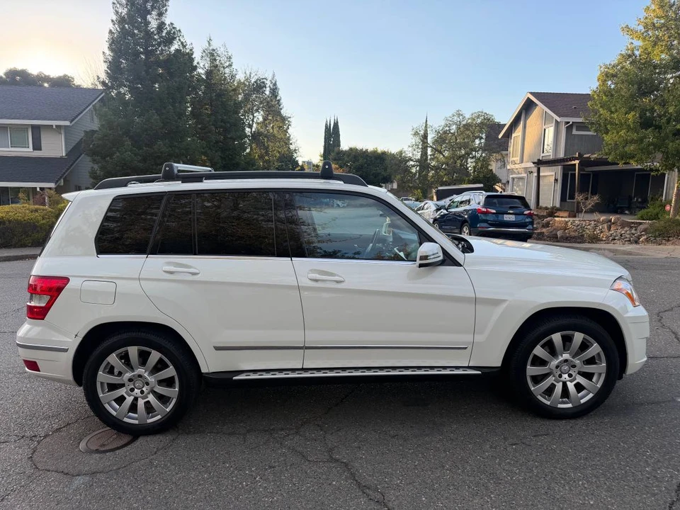 2011 Mercedes-Benz GLK-Class - Image 8 of 13
