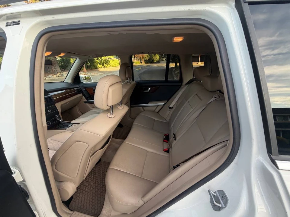 2011 Mercedes-Benz GLK-Class - Image 11 of 13