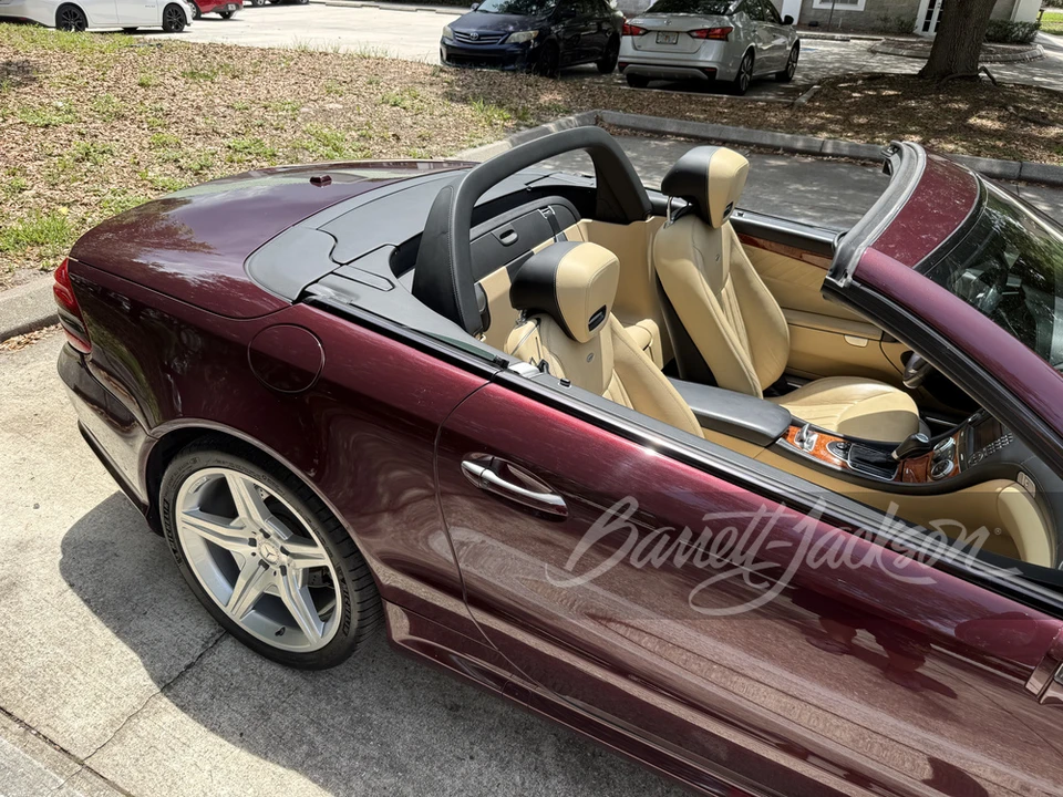 2011 Mercedes-Benz R230 SL-Class - Image 12 of 31