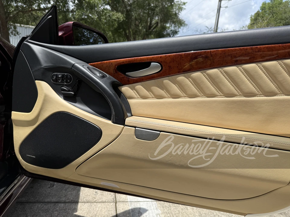 2011 Mercedes-Benz R230 SL-Class - Image 22 of 31