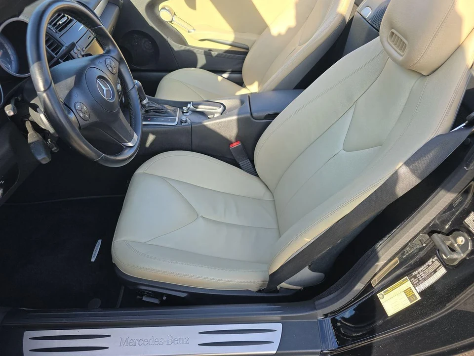 2011 Mercedes-Benz R171 SLK-Class - Image 4 of 21