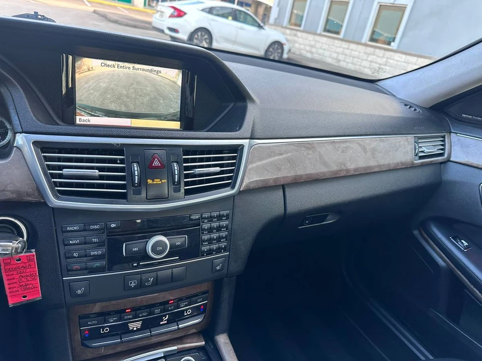 2011 Mercedes-Benz W212 E-Class - Image 24 of 24