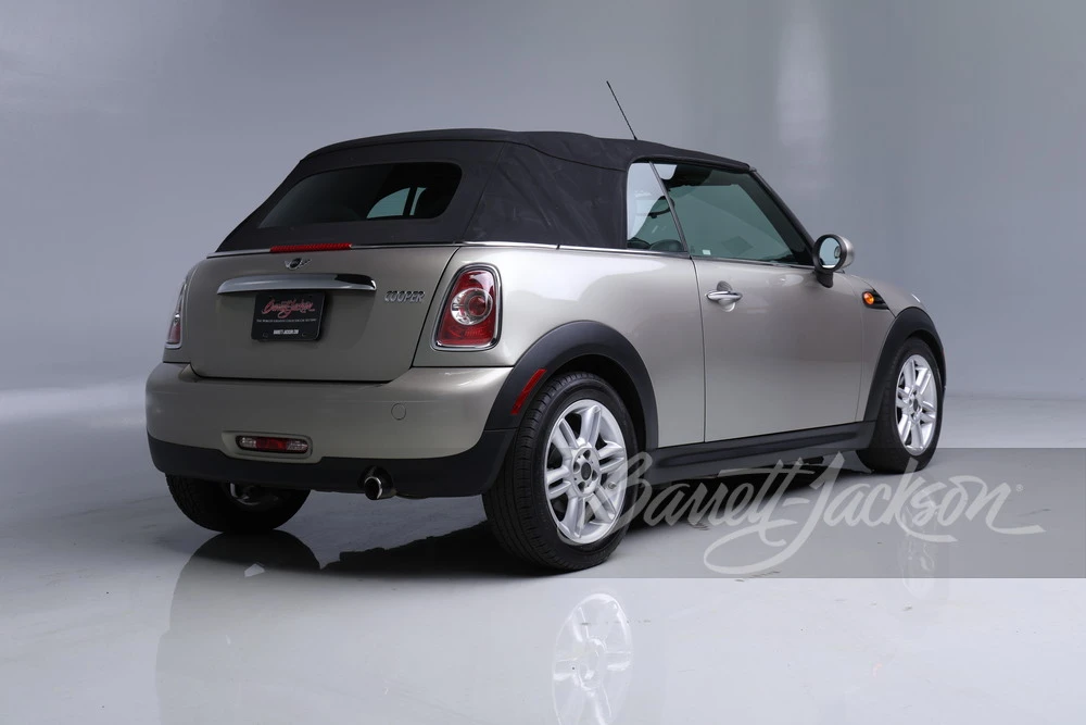 2011 Mini Mini 2nd Gen - Image 2 of 5