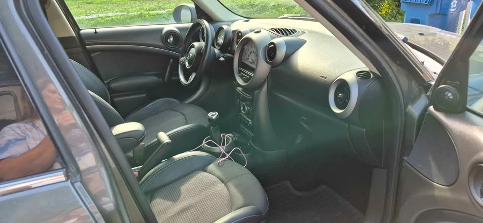 2011 Mini Countryman 1st Gen - Image 3 of 8
